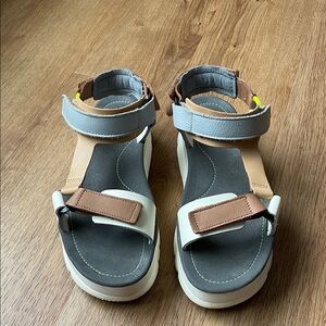 Camper Oruga Colour-Blocked Flatform Sandals